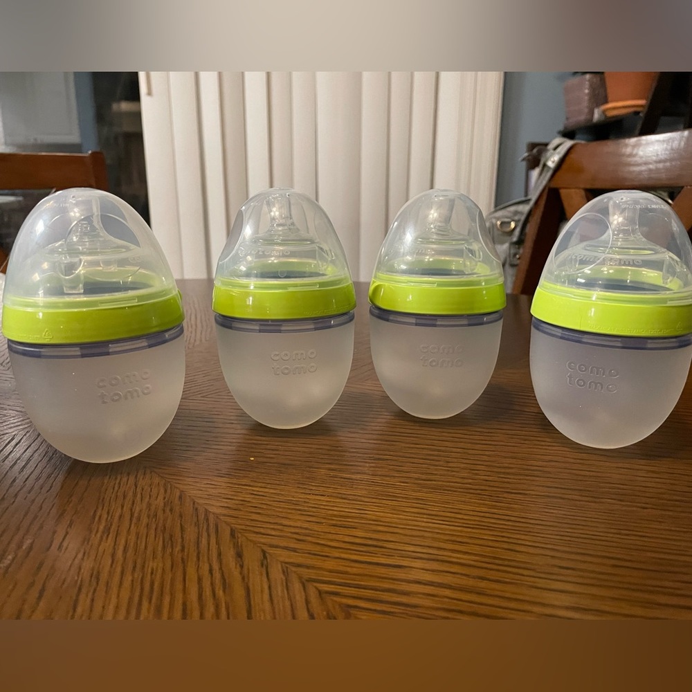 Comotomo bottles 5oz